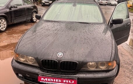 BMW 5 серия, 2003 год, 550 000 рублей, 7 фотография