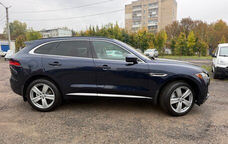 Jaguar F-Pace, 2017 год, 2 450 000 рублей, 3 фотография