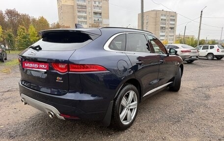 Jaguar F-Pace, 2017 год, 2 450 000 рублей, 5 фотография