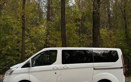 Ford Tourneo Custom I рестайлинг, 2014 год, 1 800 000 рублей, 3 фотография