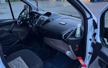Ford Tourneo Custom I рестайлинг, 2014 год, 1 800 000 рублей, 16 фотография
