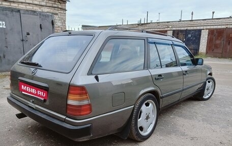 Mercedes-Benz W124, 1988 год, 750 000 рублей, 4 фотография