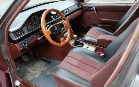 Mercedes-Benz W124, 1988 год, 750 000 рублей, 12 фотография