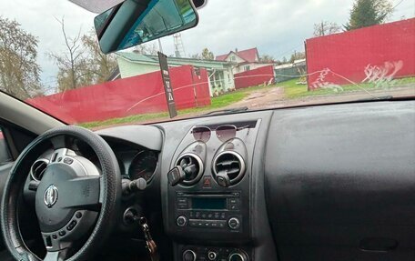 Nissan Qashqai, 2011 год, 700 000 рублей, 11 фотография