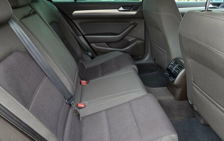 Volkswagen Passat B8 рестайлинг, 2016 год, 1 600 000 рублей, 9 фотография