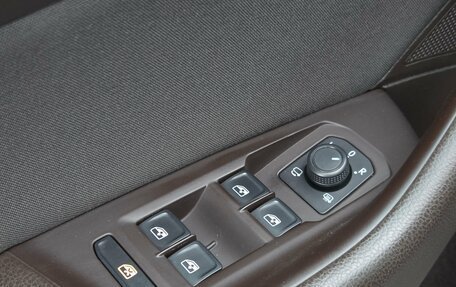 Volkswagen Passat B8 рестайлинг, 2016 год, 1 600 000 рублей, 12 фотография