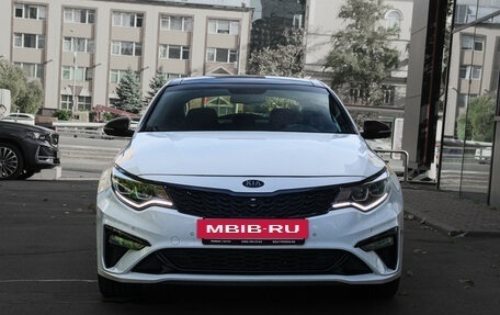 KIA Optima IV, 2018 год, 1 850 000 рублей, 2 фотография
