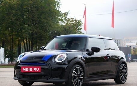 MINI Hatch, 2021 год, 3 790 000 рублей, 13 фотография