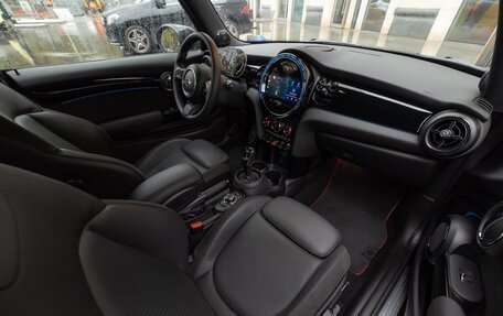 MINI Hatch, 2021 год, 3 790 000 рублей, 22 фотография
