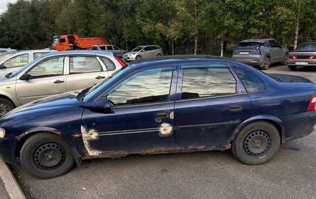 Opel Vectra B рестайлинг, 1998 год, 110 000 рублей, 15 фотография
