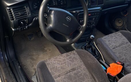 Opel Vectra B рестайлинг, 1998 год, 110 000 рублей, 19 фотография