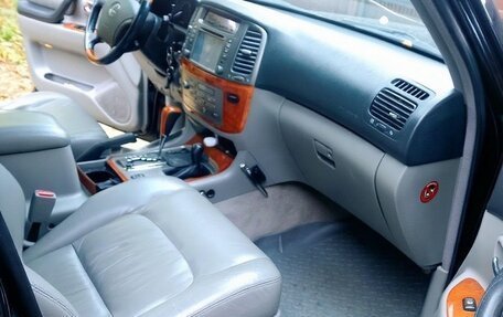 Lexus LX II, 2003 год, 2 390 000 рублей, 11 фотография