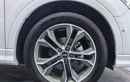 Audi Q3, 2024 год, 24 фотография