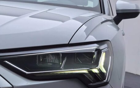 Audi Q3, 2024 год, 25 фотография