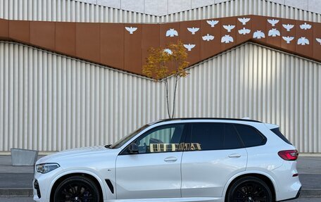 BMW X5, 2019 год, 5 300 000 рублей, 2 фотография