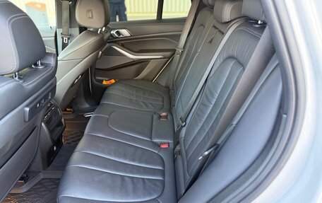 BMW X5, 2019 год, 5 300 000 рублей, 10 фотография