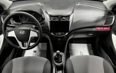 Hyundai Solaris II рестайлинг, 2013 год, 610 000 рублей, 10 фотография