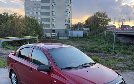 Chevrolet Aveo III, 2010 год, 305 000 рублей, 3 фотография