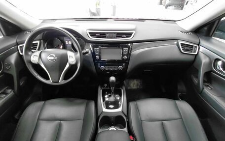 Nissan X-Trail, 2018 год, 1 900 000 рублей, 10 фотография