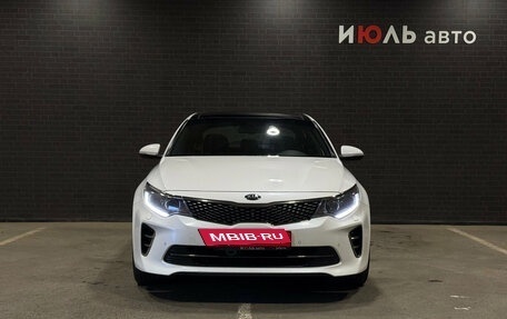KIA Optima IV, 2017 год, 1 800 000 рублей, 2 фотография