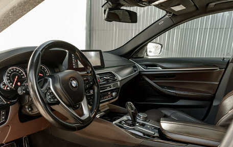 BMW 5 серия, 2017 год, 3 480 000 рублей, 11 фотография