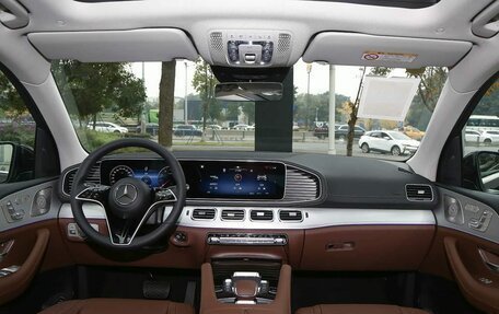 Mercedes-Benz GLS, 2025 год, 16 349 900 рублей, 9 фотография