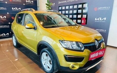 Renault Sandero II рестайлинг, 2017 год, 1 070 000 рублей, 2 фотография