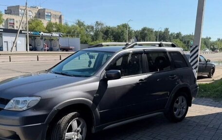 Mitsubishi Outlander III рестайлинг 3, 2004 год, 515 000 рублей, 4 фотография