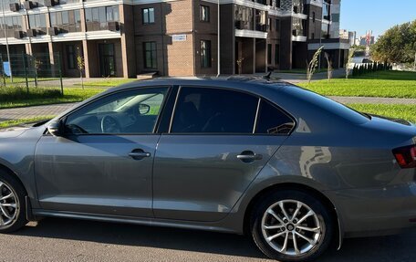 Volkswagen Jetta VI, 2016 год, 1 099 000 рублей, 4 фотография