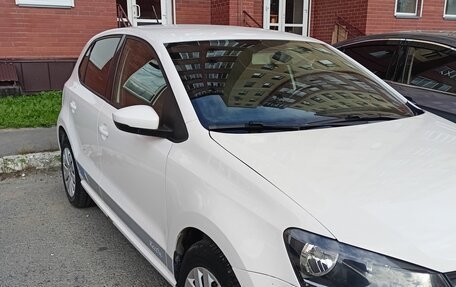 Volkswagen Polo VI (EU Market), 2012 год, 650 000 рублей, 2 фотография