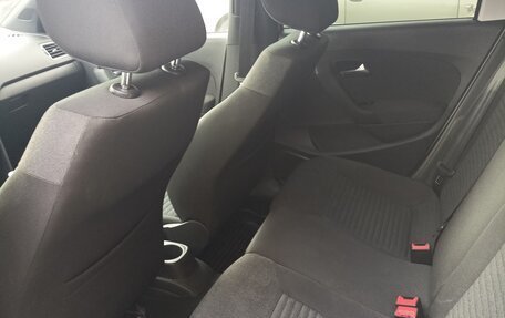 Volkswagen Polo VI (EU Market), 2012 год, 650 000 рублей, 20 фотография