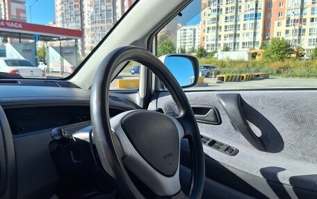 Suzuki Aerio, 2001 год, 350 000 рублей, 11 фотография