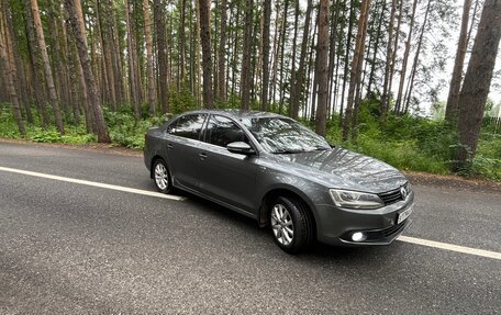 Volkswagen Jetta VI, 2012 год, 820 000 рублей, 3 фотография