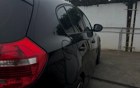 BMW 1 серия, 2010 год, 900 000 рублей, 5 фотография