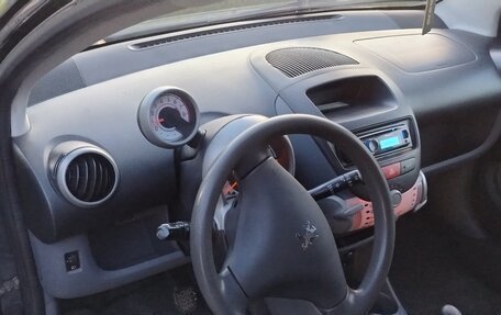 Peugeot 107 I рестайлинг, 2010 год, 380 000 рублей, 5 фотография