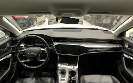 Audi A6, 2019 год, 3 790 000 рублей, 14 фотография