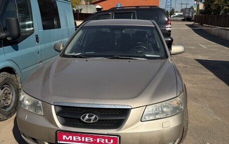 Hyundai Sonata VI, 2007 год, 1 000 000 рублей, 1 фотография