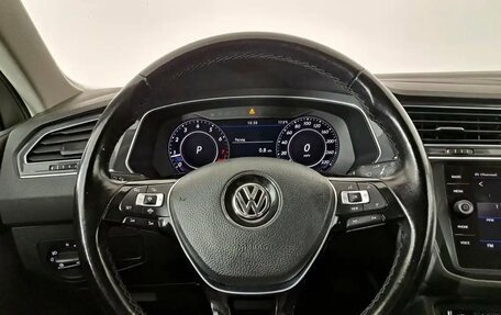 Volkswagen Tiguan II, 2018 год, 2 250 000 рублей, 6 фотография