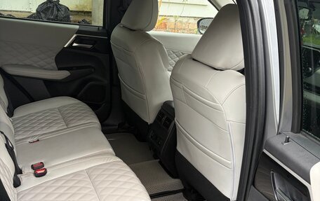 Mitsubishi Outlander, 2021 год, 2 500 000 рублей, 11 фотография
