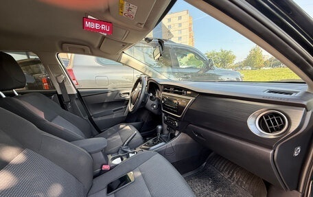 Toyota Auris II, 2013 год, 1 290 000 рублей, 21 фотография