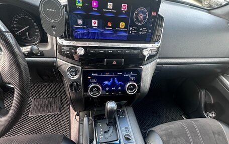 Toyota Land Cruiser 200, 2012 год, 4 550 000 рублей, 8 фотография