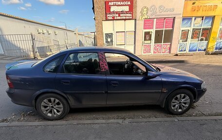 Opel Vectra B рестайлинг, 1996 год, 180 000 рублей, 3 фотография