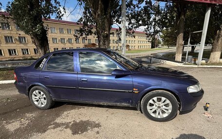 Opel Vectra B рестайлинг, 1996 год, 180 000 рублей, 10 фотография