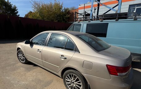 Hyundai Sonata VI, 2007 год, 1 000 000 рублей, 4 фотография