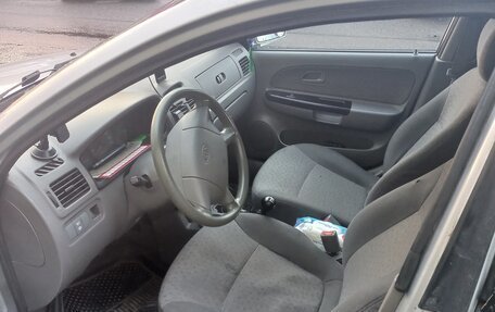 KIA Rio II, 2005 год, 130 000 рублей, 5 фотография