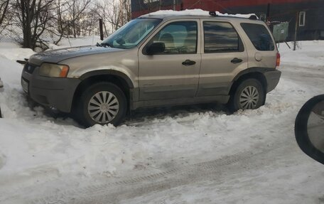 Ford Escape II, 2001 год, 180 000 рублей, 7 фотография
