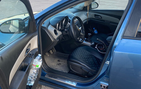 Chevrolet Cruze II, 2013 год, 800 000 рублей, 6 фотография