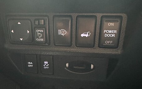 Infiniti QX70, 2015 год, 2 250 000 рублей, 14 фотография