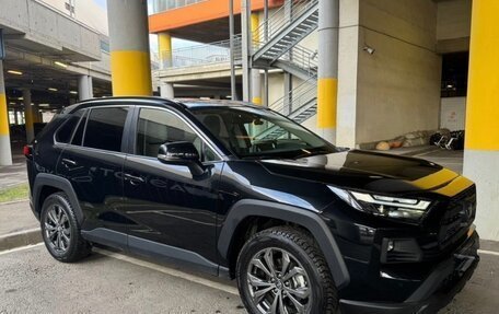 Toyota RAV4, 2024 год, 4 800 000 рублей, 2 фотография
