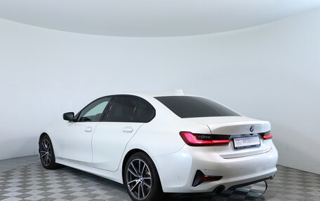 BMW 3 серия, 2020 год, 2 990 000 рублей, 8 фотография